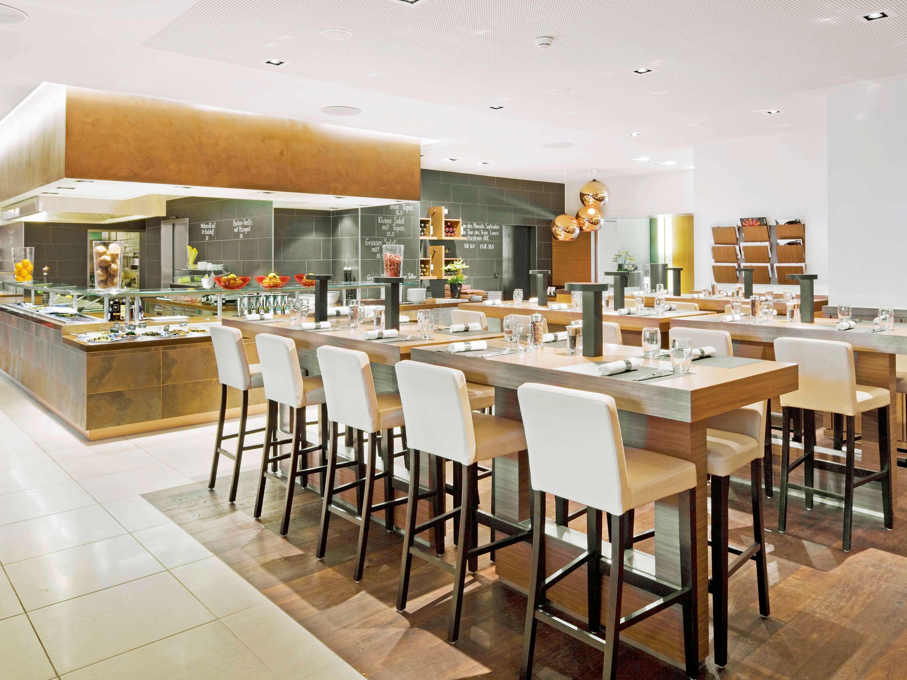 Moevenpick Hotel Zurich Airport Opfikon-Glattbrugg Εξωτερικό φωτογραφία