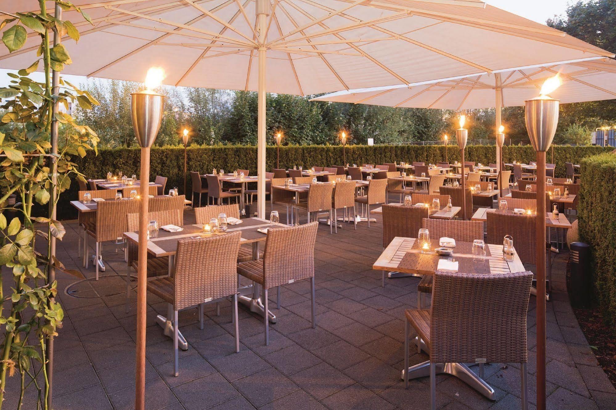Moevenpick Hotel Zurich Airport Opfikon-Glattbrugg Εστιατόριο φωτογραφία